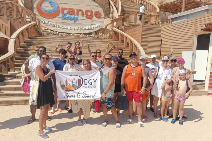 Grande Immagine Di Turisti In Orange Bay In Hurghada