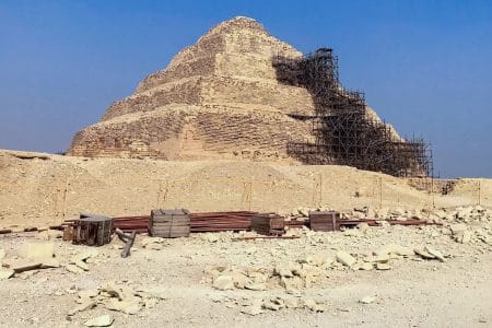 Immagini Della Piramide Di Saqqara Durante Il Restauro